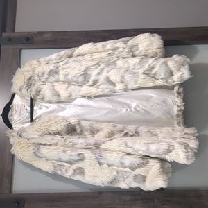 BCBGGeneration faux fur coat cream white gray chalk coat size Medium